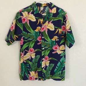 Vintage 100% Cotton Hawaiian Shirt Size M.